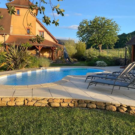 Domaine Des Pierres Trouvees Bed and Breakfast Saint-Vincent  Exteriör bild